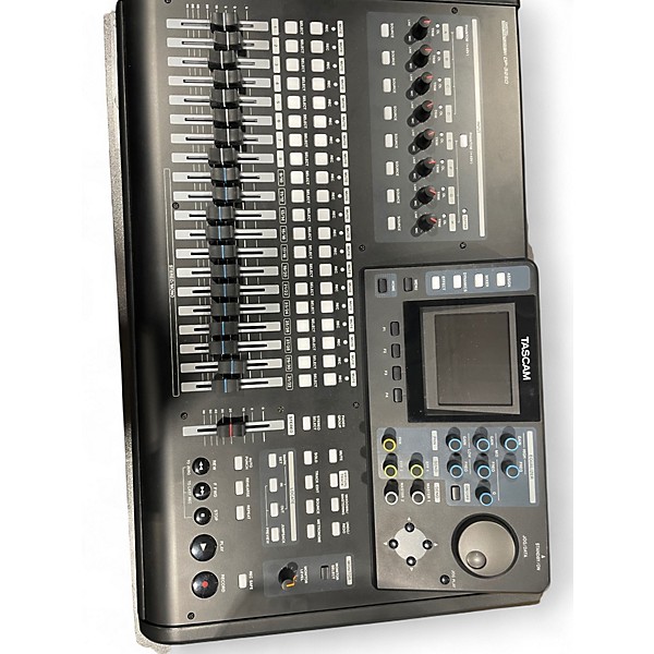 Used TASCAM DP32SD MultiTrack Recorder | Guitar Center