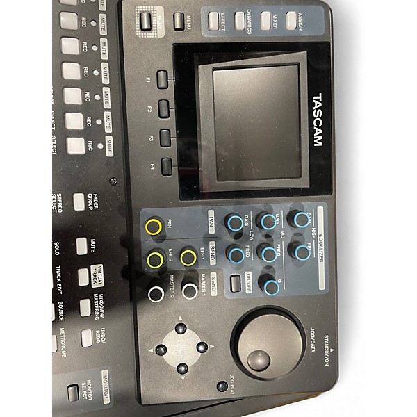 Used TASCAM DP32SD MultiTrack Recorder | Guitar Center