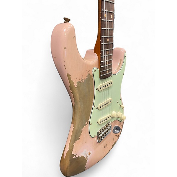 Used Fender Custom Shop LTD 60/63 Stratocaster Heavy Relic Dirty Shell Pink Heavy Relic Solid Body Electric Guitar