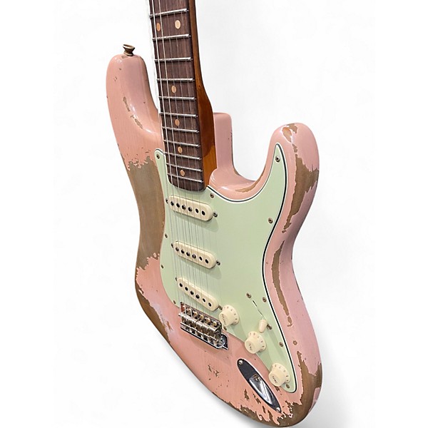 Used Fender Custom Shop LTD 60/63 Stratocaster Heavy Relic Dirty Shell Pink Heavy Relic Solid Body Electric Guitar