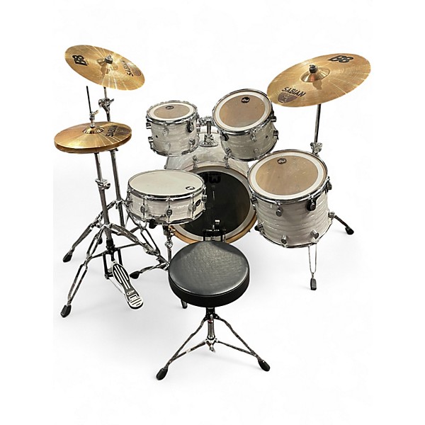 Used PDP by DW 5 Piece CX PACIFIC WITH CYMBALS AND HARDWARE WHITE Drum Kit
