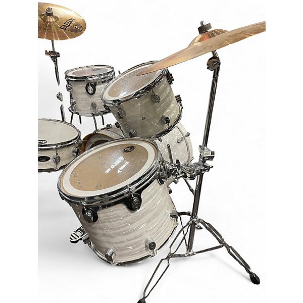 Used PDP by DW 5 Piece CX PACIFIC WITH CYMBALS AND HARDWARE WHITE Drum Kit