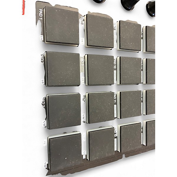 Used Akai Professional MPD218 MIDI Controller