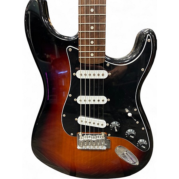 Used Squier Deluxe Stratocaster 3 Color Sunburst Solid Body Electric Guitar