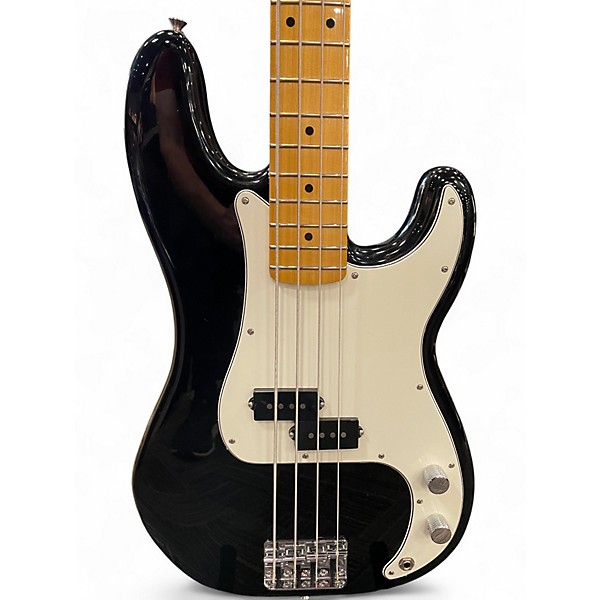 Used Fender PLAYER II PRECISION BASS Black and White Electric Bass Guitar