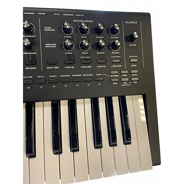 Used Moog MESSENGER Synthesizer