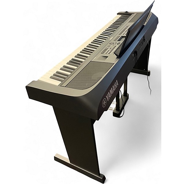 Used Yamaha DGX-670B Arranger Keyboard