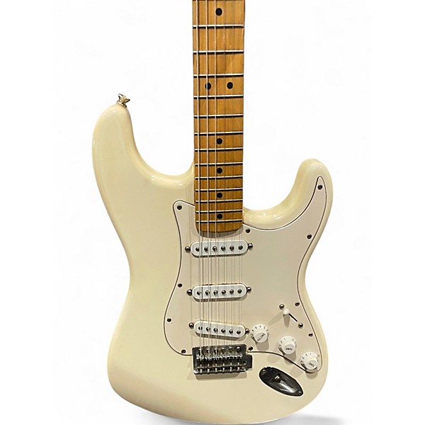 Used Fender Player Stratocaster Pearl White Solid Body Electric Guitar
