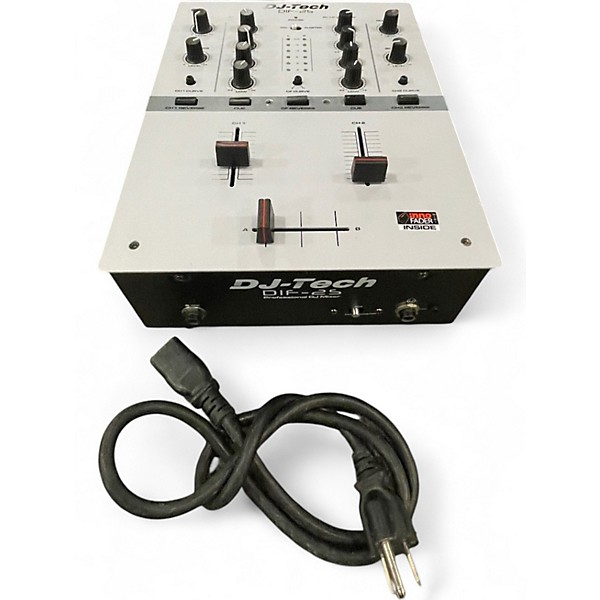 Used 2012 Dj Tech  DIF 25 Powered Mixer