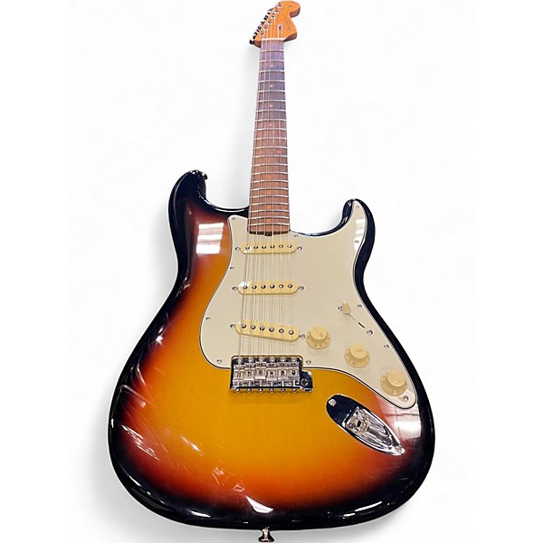 Used Fender AMERICAN VINTAGE II 61 STRATOCASTER 3 COLOR SUNBURST Solid Body Electric Guitar