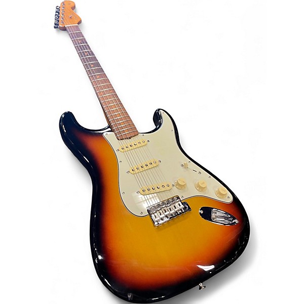 Used Fender AMERICAN VINTAGE II 61 STRATOCASTER 3 COLOR SUNBURST Solid Body Electric Guitar