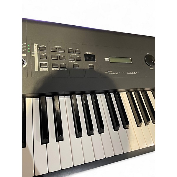 Used Yamaha MX88BK Synthesizer