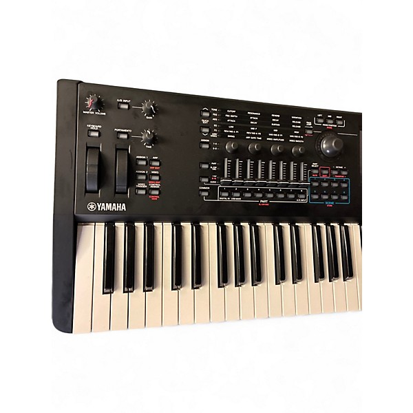 Used Yamaha MODXM7 Synthesizer