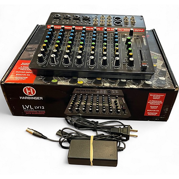 Used Harbinger LV12 Powered Mixer