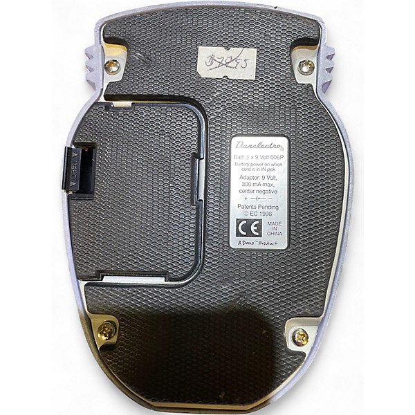 Used Danelectro DE1 Dan-Echo Effect Pedal