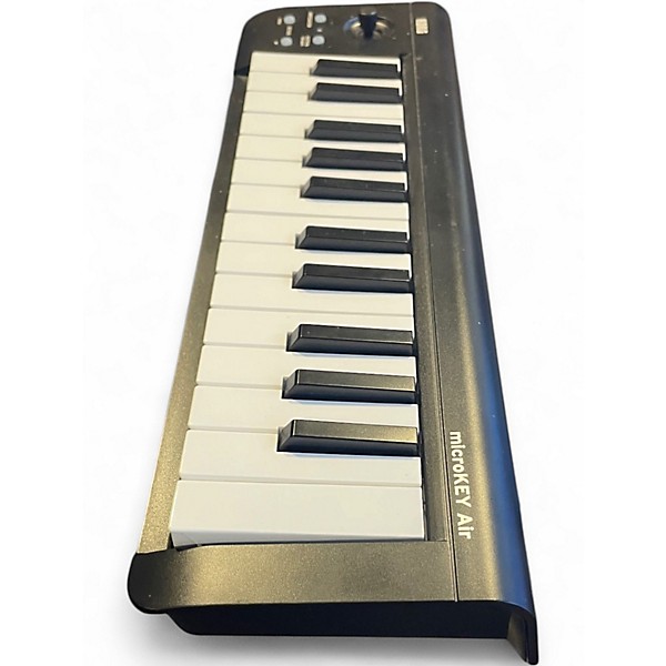 Used KORG MicroKey 25 USB MIDI Controller