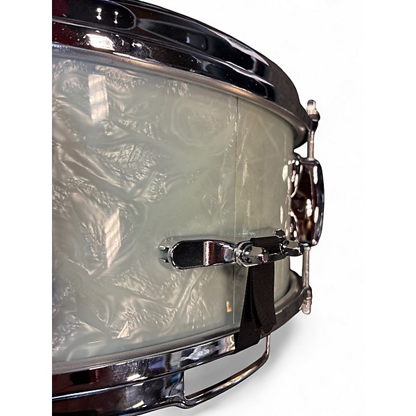 Used Slingerland 14X5.5 DELUXE STUDENT SNARE WHITE MARINE PEARL Drum