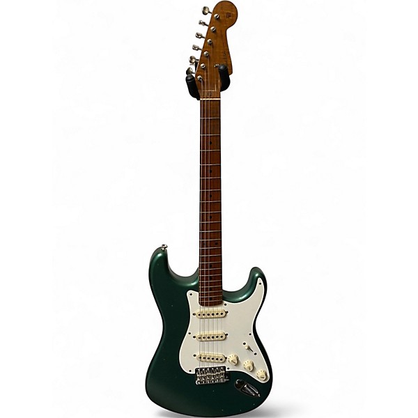 Used Fender Custom Shop LTD 58 Stratocaster Journeyman Relic 2 Color Sunburst Relic Solid Body Electric Guitar