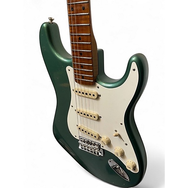 Used Fender Custom Shop LTD 58 Stratocaster Journeyman Relic 2 Color Sunburst Relic Solid Body Electric Guitar