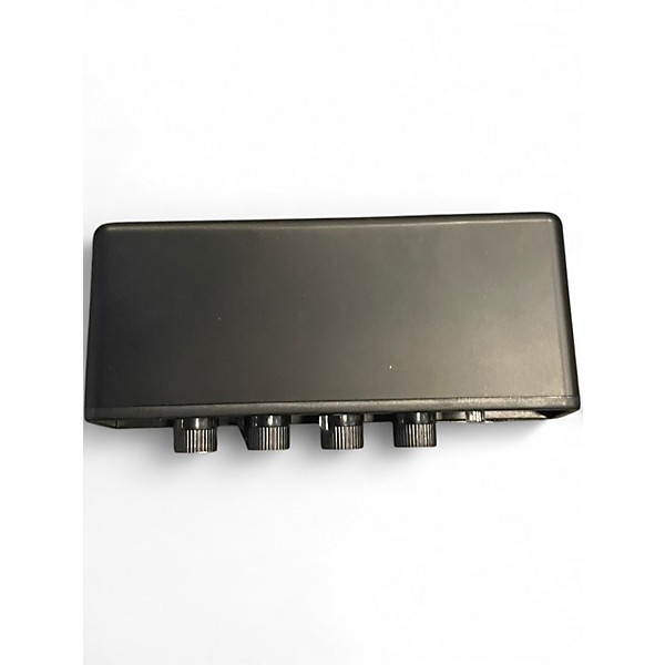 Used Azor AM10 Battery Powered Amp