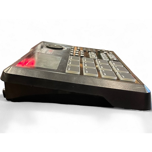 Used Akai Professional XR20 Beat Production Center Production Controller