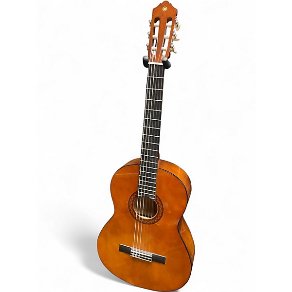 Used Yamaha C40 Natural Classical Acoustic Guitar