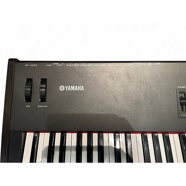 Used Yamaha S80 Synthesizer