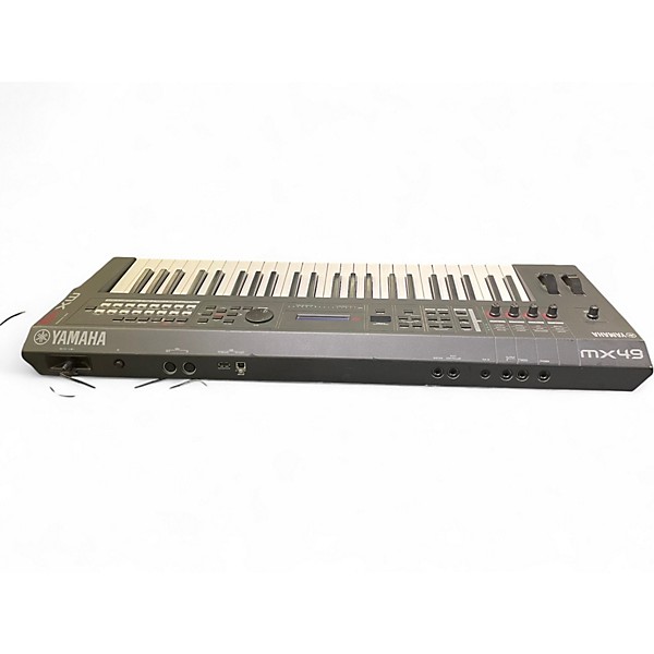 Used Yamaha MX49 49 Key Keyboard Workstation