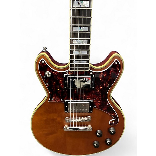 Used D'Angelico DELUXE BRIGHTON MATTE WALNUT Solid Body Electric Guitar