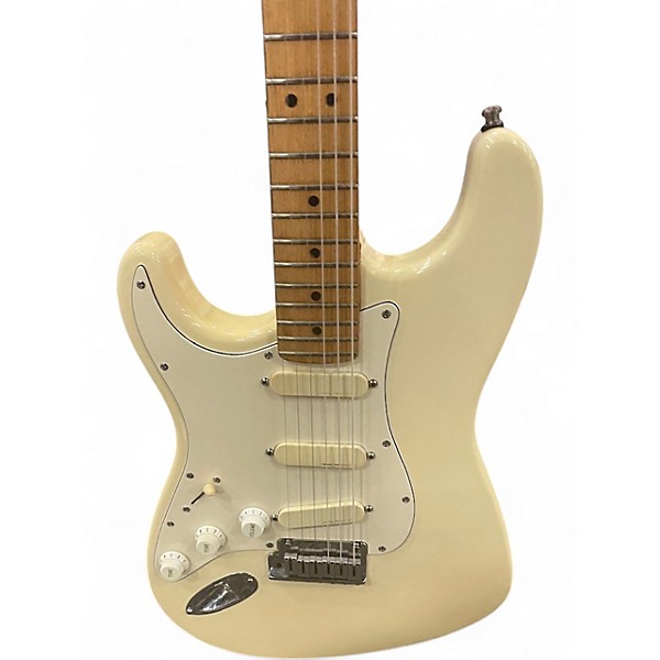 Used Fender American Standard Stratocaster Olympic White Solid Body Electric Guitar