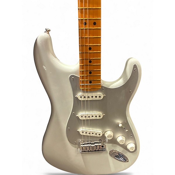 Used Fender American Ultra II Stratocaster Avalanche Solid Body Electric Guitar