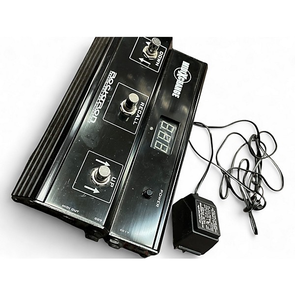 Used Rocktron MIDI XCHANGE MIDI Pedalboard