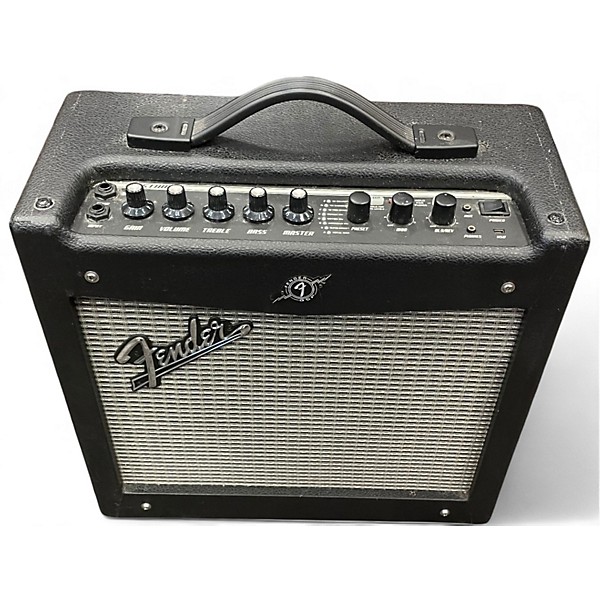 Used Fender Mustang I V2 20W 1X8 Guitar Combo Amp