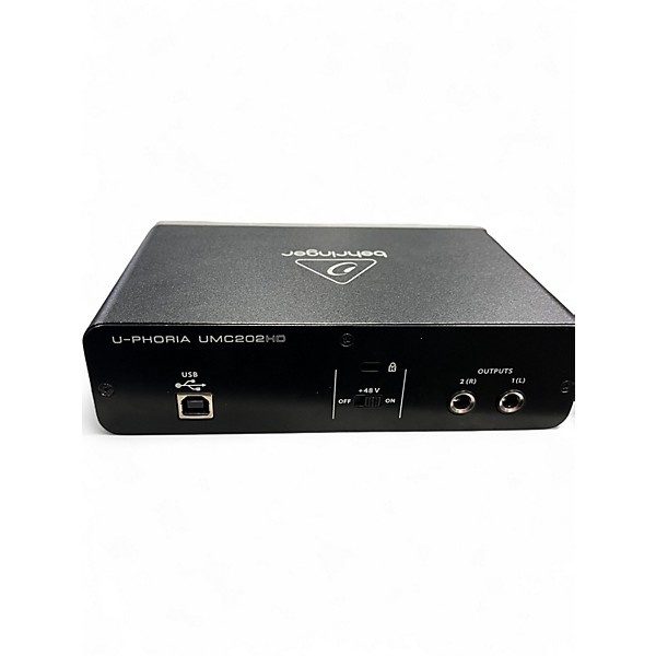 Used Behringer U-Phoria UMC202HD Audio Interface
