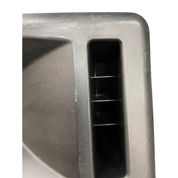 Used Behringer Ultrawave B300 Powered Speaker