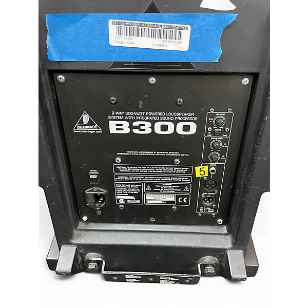 Used Behringer Ultrawave B300 Powered Speaker