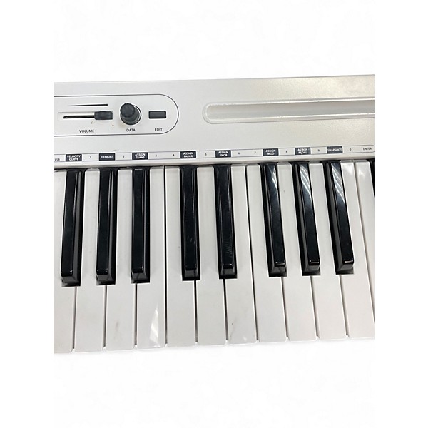 Used Samson Carbon 49 Key MIDI Controller