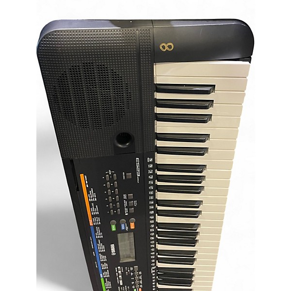 Used Yamaha PSRE253 61 Key Portable Keyboard