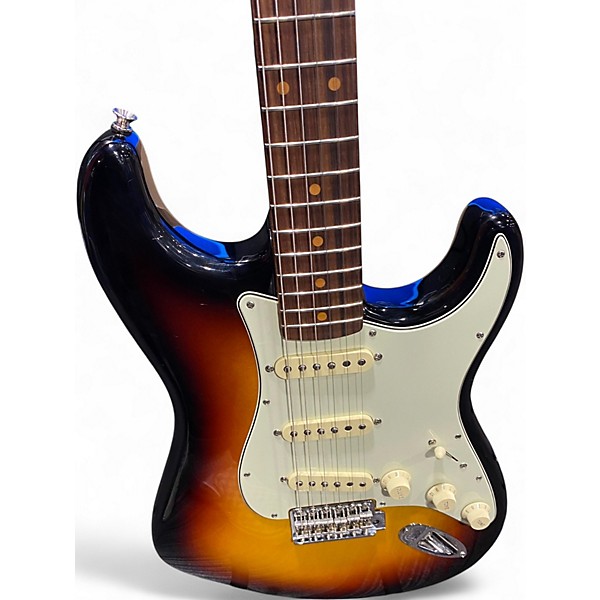 Used Fender AMERICAN VINTAGE 2 1961 3 Color Sunburst Solid Body Electric Guitar