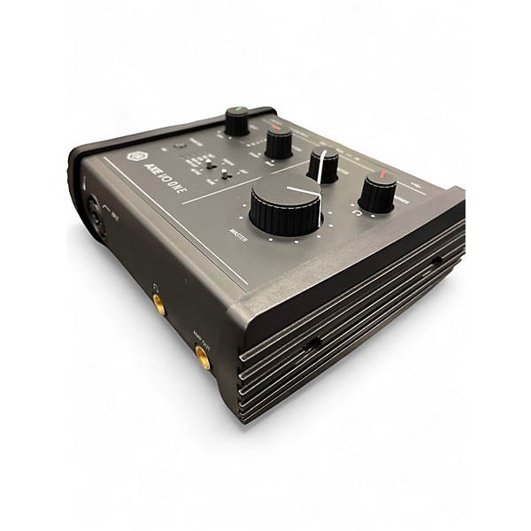Used IK Multimedia AXE I/O ONE Audio Interface