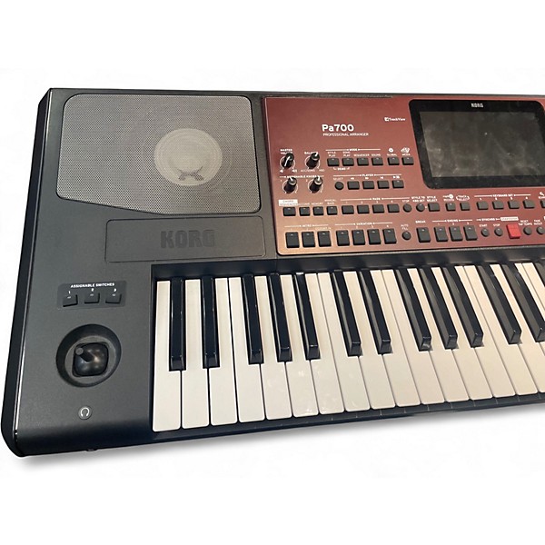 Used KORG PA700 Arranger Keyboard