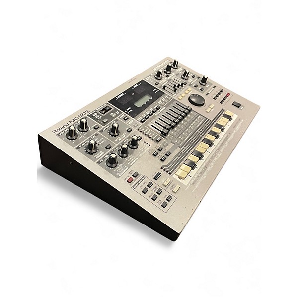 Used Roland MC-505 GROOVEBOX