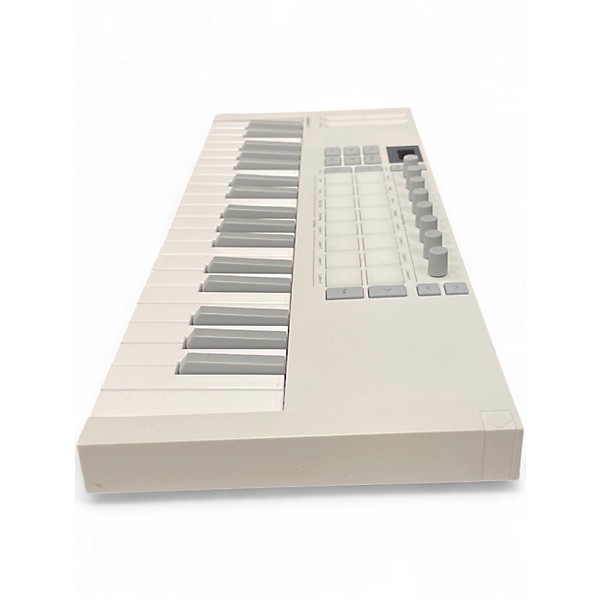 Used Novation Launchkey Mini 37 MK4 MIDI Controller