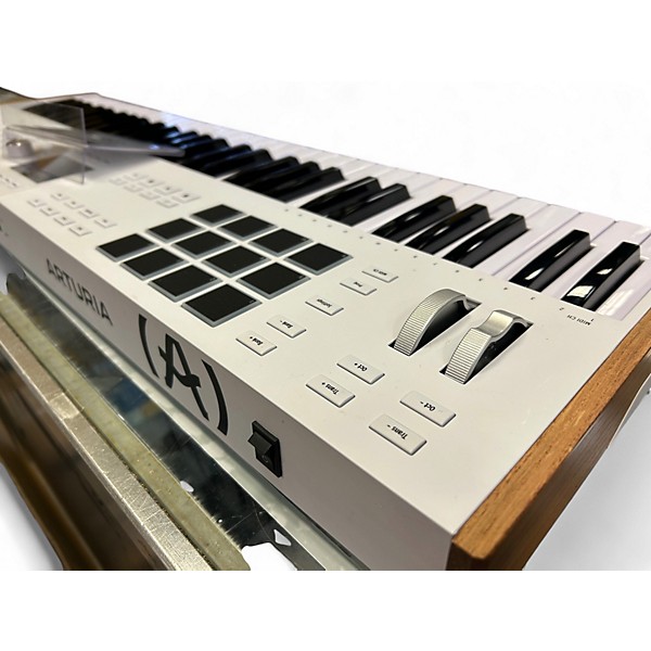 Used Arturia Keylab 61 MK3 MIDI Controller