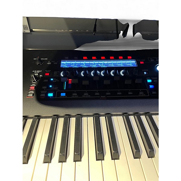 Used Yamaha Montage M8X Keyboard Workstation