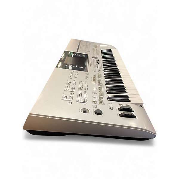 Used Yamaha Tyros 4 Keyboard Workstation