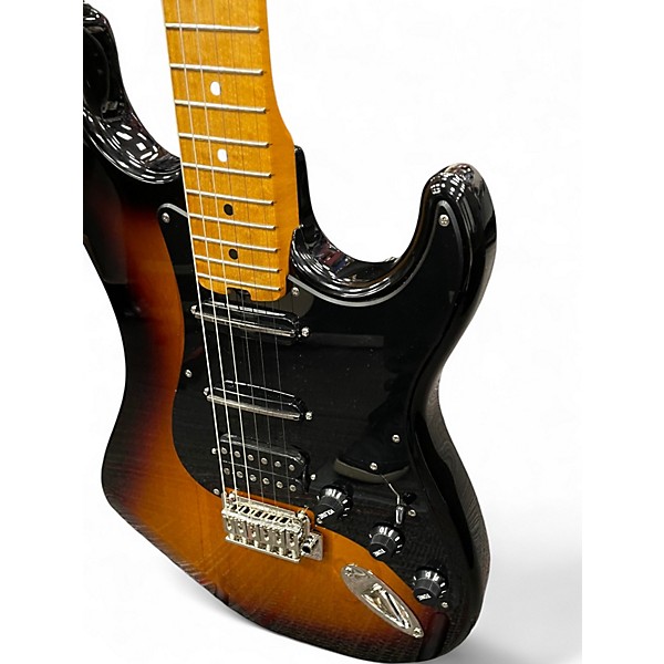 Used Kramer PACER DELUXE GT 2 Color Sunburst Solid Body Electric Guitar