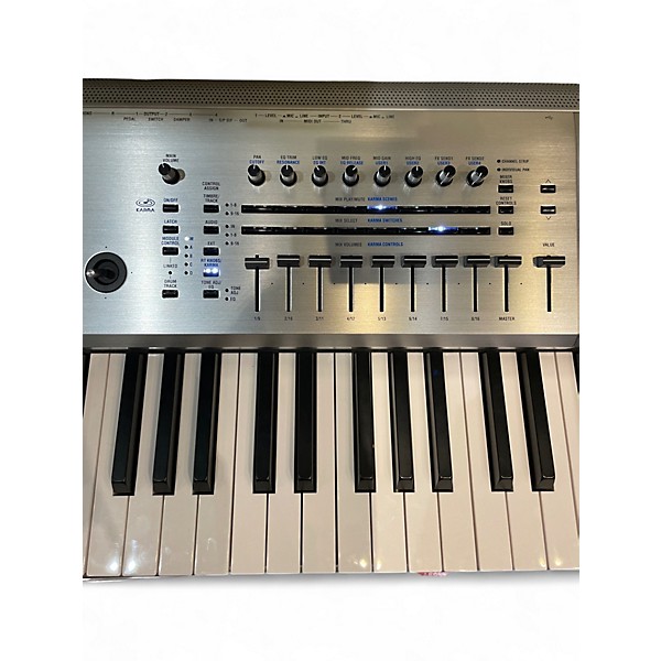 Used KORG Kronos 2 88 Platinum Keyboard Workstation
