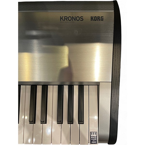 Used KORG Kronos 2 88 Platinum Keyboard Workstation