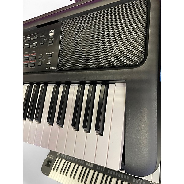 Used Yamaha PSR E383 Portable Keyboard